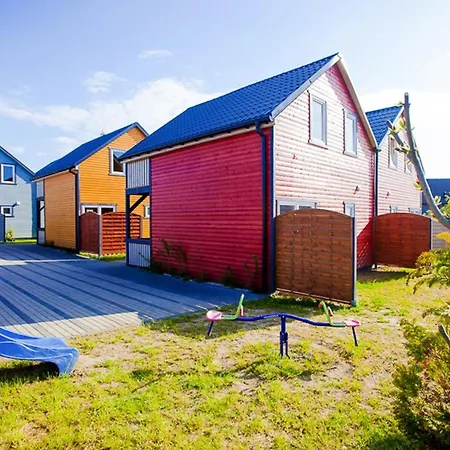 Two Story Holiday home *