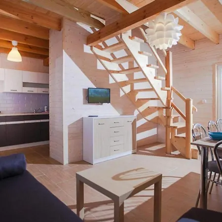 Two Story Holiday home *